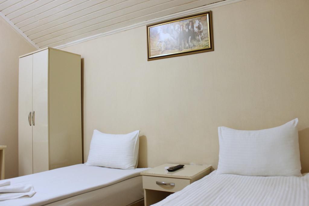 Simge Hotel Istanbul Exterior photo