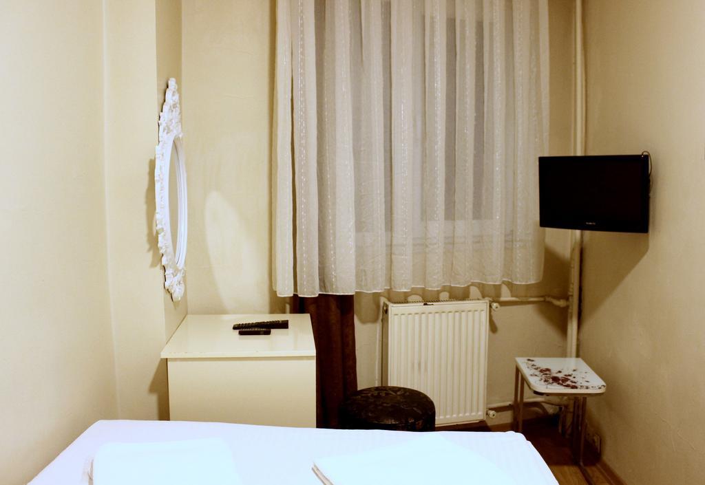 Simge Hotel Istanbul Exterior photo