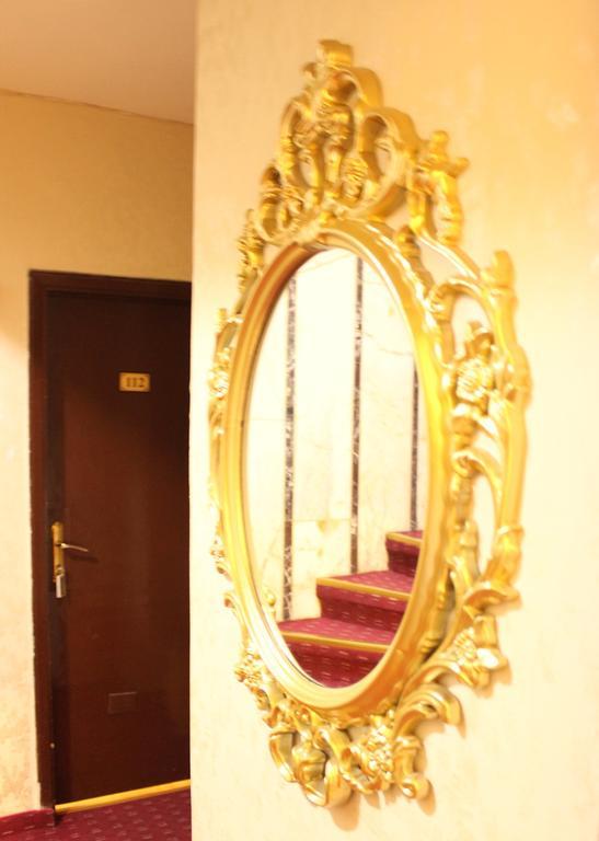 Simge Hotel Istanbul Exterior photo