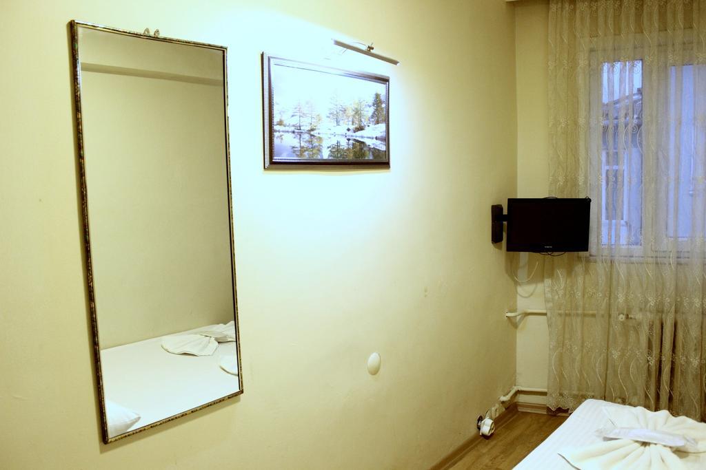 Simge Hotel Istanbul Exterior photo